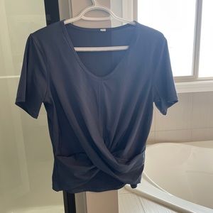 Lululemon twist t shirt